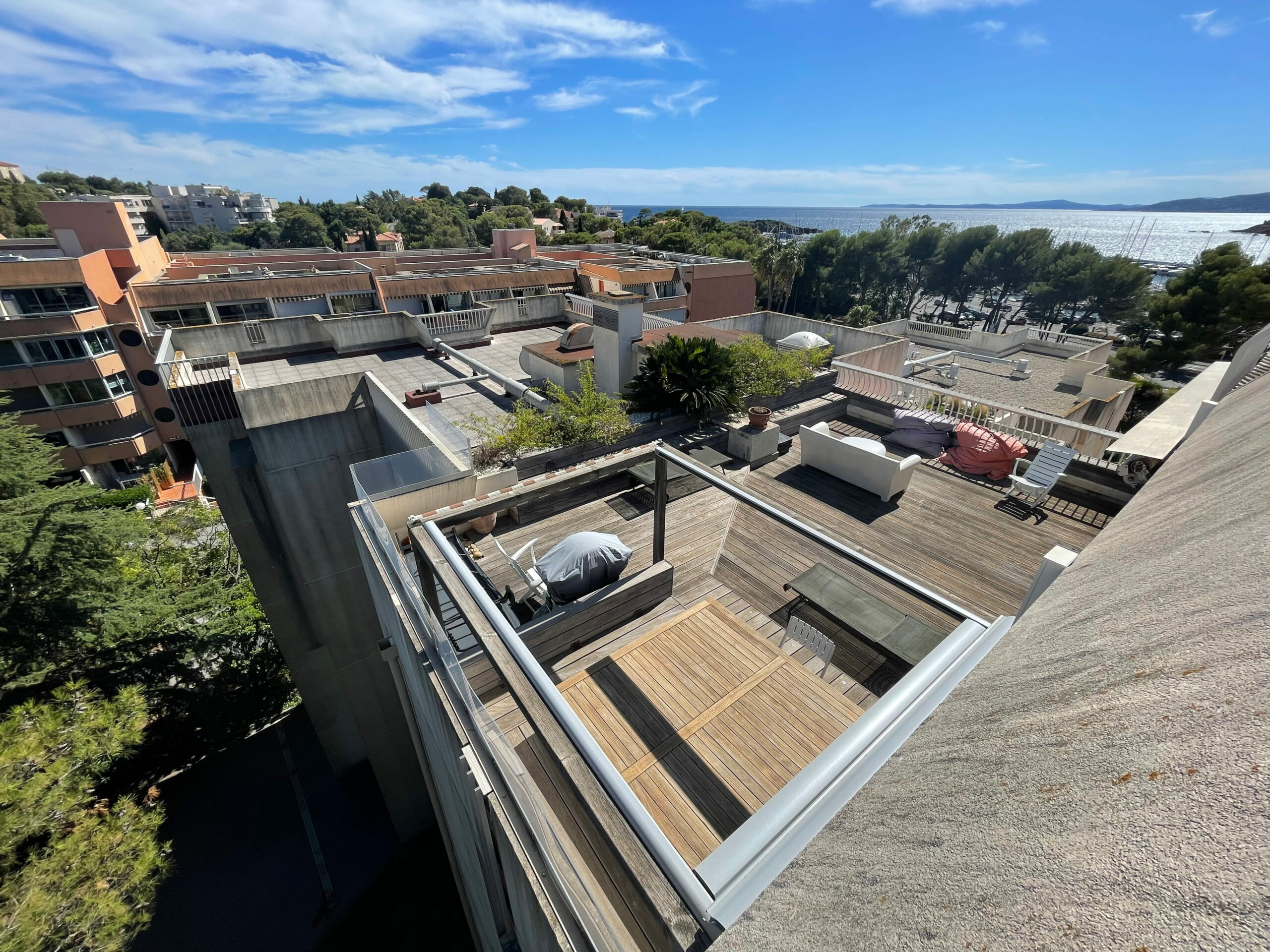 JARDIN DU PORT